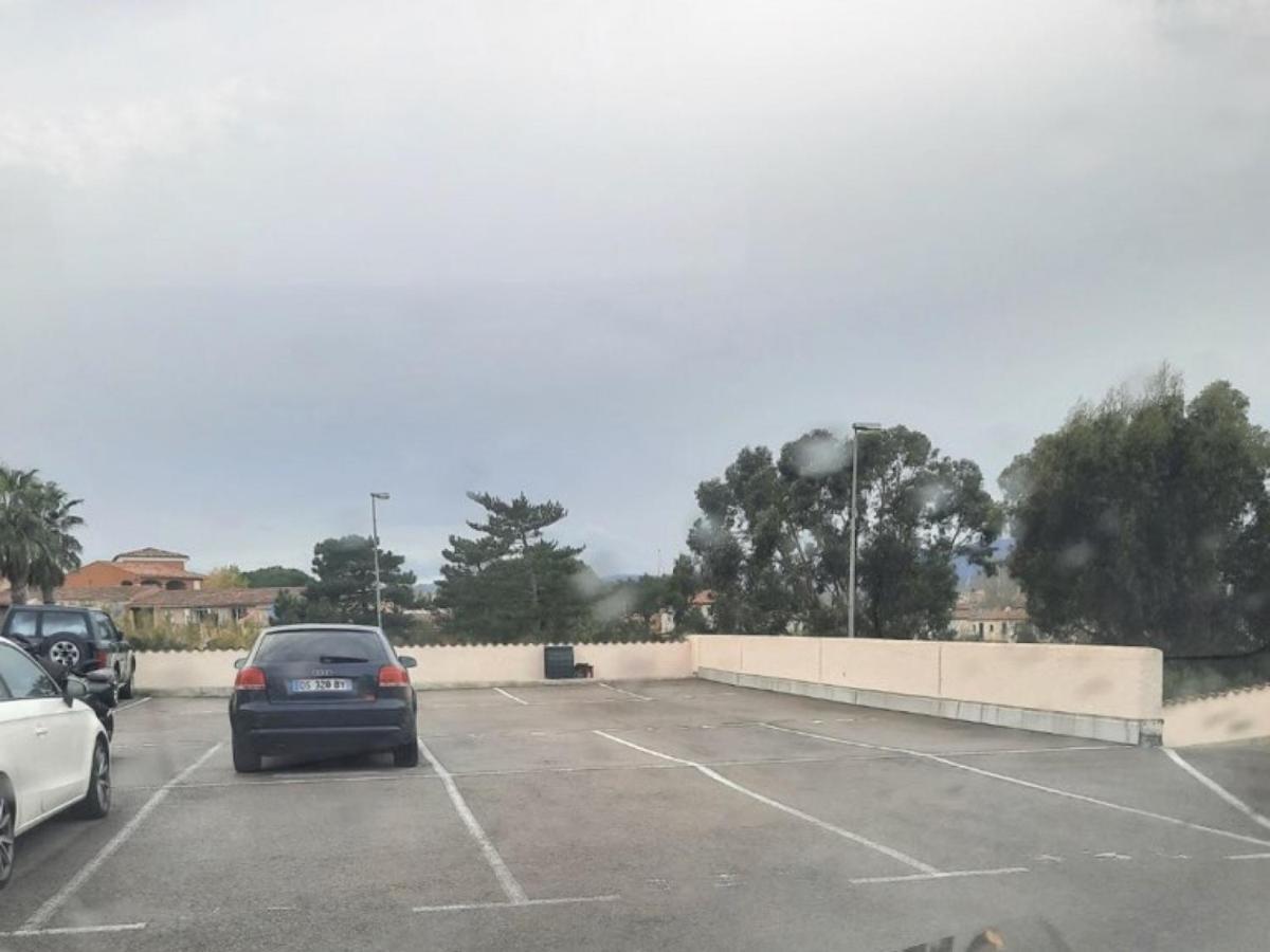דירות קוגולין Marina Bella מראה חיצוני תמונה